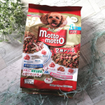 【お魚味とチキン味各300gの小分けされた、2種類が楽しめる犬用ドライフードアソートセット🐶プッチーヌmottomotto】私でなく愛犬がモニター😌◆mottomottoの特徴チキ&hellip;のInstagram画像