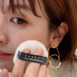 メイクくずれ🆖🙅&zwj;♀️🩰舞台メイクブランド「チャコット」のフェイスパウダー大人気の定番💝舞台メイクのブランドだから、汗に強くて崩れにくい信頼感🤗試したのは「クリアー」白いヴ&hellip;のInstagram画像