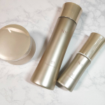 メイク後の乾燥悩みがある人にこそ！驚きの高保湿力で乾燥知らず！？プロのヘアメイクさんも納得✨ Nst（エニスト）ザ ベースローション 120ml美容乳液 ザ アクティベイテッドセラ&hellip;のInstagram画像