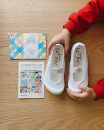 ﻿﻿﻿﻿ノンアイロンお名前シールブック﻿﻿﻿以前も紹介した洋服タグに貼り付ける専用のお名前シール﻿﻿子供の洋服へのお名前付けに役立つお名前シール﻿冊子&hellip;のInstagram画像