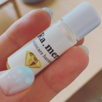 天然由来美容オイル ラ．メラ3ｍＬのサンプルをモニターさせていただきました！😊こちら３mlですがすごく伸びていい感じです。結構長持ちしそう&hellip;！肌に塗って使いました〜✨すっごくもっちり、しっ&hellip;のInstagram画像