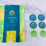 ‪‪☺︎‬最近のお気に入りのこれ💕𝘼𝙍𝙊𝙈 𝙙𝙚 𝙢𝙖𝙨𝙠このアロマシールはアロマの専門家監修のもと100％天然精油のみをブレンドしたオリジナルの香りだそうでとてもいい香り&hellip;のInstagram画像