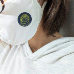 アロマの香りに包まれながら就寝。よく眠れました。眠れたおかげで疲れもとれました。お試しあれ🎵#アロマdeマスク #アロマデマスク #AROMAdemask #マスク生活を快適に #ベルガモ&hellip;のInstagram画像