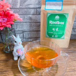 ‪‪☺︎‬TIGERさまの生葉ルイボスティーをお試しさせていただきました✨生葉ルイボスティーは薄いのね😳前はプレミアムルイボスティーをお試ししたので同じように色がでると思ってた&hellip;のInstagram画像