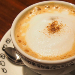 お腹をあたため、守る続く美味しさ健美チャイ！シールド乳酸菌100億個以上、9種類のスパイス配合、自社株栽培の、爽快傑シリーズ冷え性改善、体調不良、便秘にききました。毎日紅茶飲む方や、チャイが好&hellip;のInstagram画像