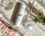 PH Balancer(ピーエイチバランサー)バランスホイップWクレンザー*１本２役の商品で、炭酸泡でメイク&毛穴汚れをしっかりと落し、肌と同じ弱酸性で肌を整えてくれる炭酸泡クレンジン&hellip;のInstagram画像