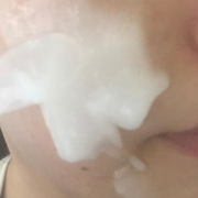 「肌に使用する様子をモニターします。」《5名募集》ソワン美容液リニューアルモニター（408）の投稿画像