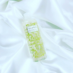 ⭐︎⭐︎⭐︎シンプリッチ⭐︎⭐︎⭐︎オールインワンノンシリコンシャンプーです。これ一本で髪も顔も体まで洗えます。しかもトリートメント、コンディショナー、ボディローションの役割も&hellip;のInstagram画像