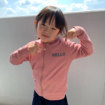 **【屋外撮影編📸】株式会社ニッセン(u0040nissen_kids_official )様の、ロゴプリントパーカーのモニターをさせていただきました🤗💕身長約112cm、体重約20kgで1&hellip;のInstagram画像