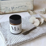 @andbh_ma_officialエムエー美容保湿クリームを使ってみました。馬油とミツロウだけで作られたクリーム。..ヒトに近い皮脂成分をできるだけそのまま肌に届ける。そ&hellip;のInstagram画像