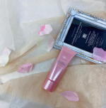 こんばんは☺️今日はポカポカ陽気で早い桜🌸も綺麗に見れてのどかな一日でした☺️今日みたいに紫外線が強そうな時はこの新しい下地クリームを使ってるのエタリテ フレディアス &hellip;のInstagram画像