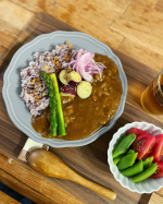 ごちそうさま。#今日の夕飯#お家ごはん#1人ごはん#LOHACO#ロハコ#LOHACO限定#ロハコ限定#カレー#レトルトカレー#カレーライス#カレー部#時短ごはん#おうちごはん#おうちごは&hellip;のInstagram画像