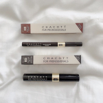 チャコットのアイライナーとマスカラ。チャコットは元々使ってるんだけど、アイライナーが細くて描きやすい！私はリキッドタイプなので🐯◎！マスカラもダマにならないからいいよ( *ˊᵕˋ)ﾉ最近はアイ&hellip;のInstagram画像