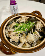 ・お取り寄せした牡蠣の一部は土鍋で牡蠣ご飯に🥰🦪今回初めて二段熟成醤油を使ってみました🙌・再仕込み醤油は旨味が強い分、本来は色が濃いのだけど正田醤油は濃口醤油程度に抑えているそうで&hellip;のInstagram画像