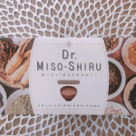 普段の食事にプラスするだけのダイエット味噌汁😌高麗人参+生姜+酵素+乳酸菌＋食物繊維　が入ったお味噌汁！お味がとっても気になったのですが、、、普通に美味しかった！😌全然臭みもないし、飲&hellip;のInstagram画像