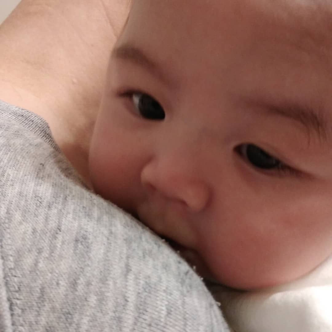 口コミ投稿：夜は寝るけど、お昼は起きてるよ🧡最近、お昼の寝ぐずりは本気出して声が大きくなって…