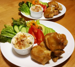 鶏の照り焼き&hearts;白いごはんがすすむ甘辛タレをたっぷり絡めた鶏の照り焼き。上質の醤油をベースにした万能調味料#PR #ホシサン株式会社#ホシサン #にたき一番甘めの醤油で煮物や照り焼きの味付&hellip;のInstagram画像