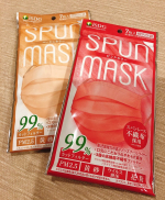 最近、スパンレース不織布カラーマスクがお気に入りで使ってます❣️接着剤を使わずに主に水圧あけで絡め合わせていく製法で作られた不織布なので、かなり頑丈な感じ。🤗不織布のマスクって白と黒し&hellip;のInstagram画像