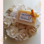 アンティアン様の手作り洗顔石鹸「ラベンダーハニー」をモニターさせて頂きました😌✨このメイクも落とせる✨ラベンダーハニーは、皮膚科の先生も愛用中💮🌸全成分石鹸素地＝（精製水、オリ&hellip;のInstagram画像