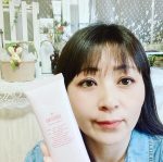 ★W洗顔不要クレンジング『シズカホットクレイ』★朝も夜もコレ一本‼️「クレンジング＋洗顔」がこの一つで完了しちゃうなんてスゴクない⁉︎このクレイ洗顔は、肌を温め角質層を柔らかく&hellip;のInstagram画像