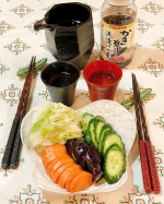 *。株式会社アカムラサキ様よりいただいた新商品の✨かき醤油仕立て浅漬けの素✨野菜を切って、もんで、漬けるだけ❣️の簡単浅漬けの液体調味料に・人参🥕・茄子🍆・胡瓜🥒・白菜&hellip;のInstagram画像