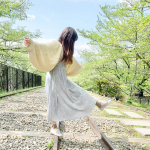 スリムウォーク「 #shapeandkeep 」タイツからストッキングの季節へ❁いつもすぐ破っちゃうから100均とか安いの使ってたけど、足のむくみが気になりすぎるからスリムウォークのにしてみた&hellip;のInstagram画像