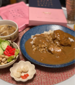 &bull;﻿&bull;﻿お家ゴハン😻♡🍴﻿﻿ちょっとリッチに💕﻿五島産鯛の出汁入り高級レトルトカレー（五島SPF美豚）を頂いたので食べてみました！﻿﻿@nagasakigoto510 &hellip;のInstagram画像