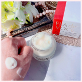 「効果が見えるエイジングケアクリーム」の画像