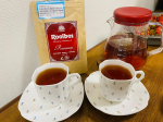 ROOIBOS TEA☕️ルイボスティー美味しいよね☺️✨このタイガールイボスティーはオーガニックでノンカフェイン🥰ルイボスティーは女性に飲んで欲しいお茶😚アンチエイジングやダイエットにい&hellip;のInstagram画像