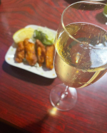 ・美味しかった。オピア　シャルドネスパークリング　オーガニック　ノンアルコール・わたしはすごく飲み慣れてるわけではなくて恐縮なんですが、こんなに美味しくてお酒に近い味のノンアルコー&hellip;のInstagram画像