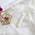 *👩🏻*BBクリーム♡美白成分とシワ改善成分が入ってる...！驚き ⸝⸝⸝BBクリームって元々多機能だけどシワ改善って初めて聞いた 𓏗𓏗ˎˊ˗*ﾟお色はナチュラルベージュで少&hellip;のInstagram画像