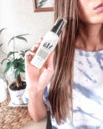..MAヘアオイルは、ブローとの相性抜群で、まとまりのあるサラサラの髪になるよ🌟..重過ぎないから自然なツヤとまとまりが叶う🥰.......&hellip;のInstagram画像