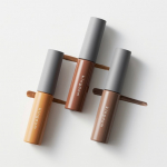 ﻿﻿眉毛ってバランス良く書くの難しいし、﻿欲しい所に毛がないと濃さも難しいよね🤔💭﻿﻿ナチュラルに書いたら落ちちゃうし、﻿いつも難しいなあ！って思いながら﻿メイクの中&hellip;のInstagram画像