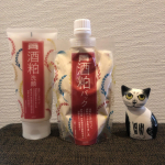 pdcワフードメイド酒粕パック&酒粕洗顔名前の通り、酒粕が入ったコスメただ、その酒粕にこだわりアリ！昔ながらの、やさしく絞った酒粕のエキスにキュウリ(しっとり)、米セラミド、ユズ種&hellip;のInstagram画像