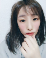 Allegroさんから、2weeksのカラコンをいただきました🌟🌟✨...私は目がこぶりなので、ふちありの#テノールブラウン　❤️...黒フチにちょっと赤みがかかっ&hellip;のInstagram画像