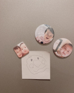 𖤣𖥧𖥣｡𖤣𖥧𖥣｡我が子のマグネット🕊んーたまらんです。そしてこれはあっくんがかいたアンパンマンくま🧸𖤐⡱いつもわけわからない絵をかくんだけどアンパンマンとクマはなぜ&hellip;のInstagram画像