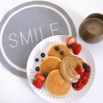 今日のおやつ。チャイカスタードパンケーキ🥞***チャイが好きです⑅◡̈*もともと生姜好きなのもあるけどシナモンも好きだし、スパイシーで複雑な香りが好き♡*ちょう&hellip;のInstagram画像