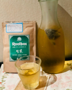 モニプラ初当選🎁は、大好きなルイボスティーでした🍵ありがとうございました😊　緑茶みたいでスッキリ飲みやすい。オーガニックで安心くせになりそうです。飲み比べると、いつものより少し味薄いかなぁ？と&hellip;のInstagram画像