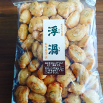 もち吉で売っている浮渦という名のおかき😆中がサクサクして美味しくて～止まりません😊#一口サイズ#浮渦#おやつはもち吉 #もち吉 #monipla #mochikichi_fan&hellip;のInstagram画像