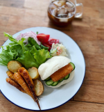 ごちそうさま。#白パンサンド#白身魚のフライサンド#牛カルビマヨネーズおにぎり#牛カルビマヨネーズ#白身魚タルタルソース#マルハニチロ#monipla#maruhanichiroaql&hellip;のInstagram画像