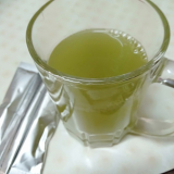 □『フルーツと野菜のおいしい青汁』