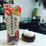 ✩*.ﾟテーブルランドさん（@tableland_official )から送っていただいた『おいしいトマトケチャップ』🍅.ケチャップも卵も大好きなけんぞーが毎朝モリモリ食べてます♪٩( &bull;&hellip;のInstagram画像