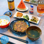 #がくごはん今日の朝食オートミールのネギ焼きと副菜色々ネギ焼きはデコポンのポン酢で😌酸味が少ないので1番下の娘も美味しい美味しいと一枚完食✨オートミールは・たんぱく質&hellip;のInstagram画像