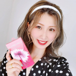 ルミアグラスの公式オンラインストア数量限定販売のライナーを使ってみたした筆もすごく書きやすいしなにより色味がかわいい！エモい！(使い方あってる？)薄いメイクにも濃いメイクに&hellip;のInstagram画像