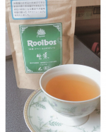 ..生葉ルイボスティー☕️普通のルイボスティーと何が違うんかな？って思いながら飲んでみたらルイボスティーっぽくなくてめっちゃ飲みやすかった😳✨ルイボスティーよりお茶に近い紅&hellip;のInstagram画像