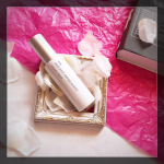 @meishoku_corporation 様よりお試しさせて頂きました☺️.薬用メディショットエッセンスセラム.絶対的信頼感の明色化粧品さんのセラム😂💕..ナイア&hellip;のInstagram画像