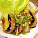 ★茄子のはさみ揚げ【キャンペーン報告】前にも投稿していますが、築野食品工業さんの「こめ油胚芽油」モニターに当選しました。●揚げ物はサクサクだけど軽い●これはメンチカツでも実証済&hellip;のInstagram画像