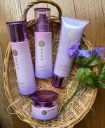 桜咲耶姫シリーズ　4品セットをお試しさせていただきました♪こちらは桜の香りがとっても素敵なスキンケアです🌸国産100%天然国産八重桜エキスということで、本当にいい香りなんですよ😊&hellip;のInstagram画像