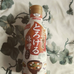 kumiko.yasui.1だし香るとろける味噌あわせ。鮮度が保てるボトルにはいった、液状みそです。お味噌汁を作ってみたところ味噌の溶けやすさにびっくり！だしがきいているので少量でもしっかりと味&hellip;のInstagram画像