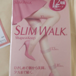 スリムウォーク　シェイプ＆キープストッキングを使ってみました。暑くなってきたのでストッキングどうかな？とおもいましたが、暑さは気になりませんでした。おなかまわり、太もも、ふくらはぎ、足首それぞれ着圧&hellip;のInstagram画像